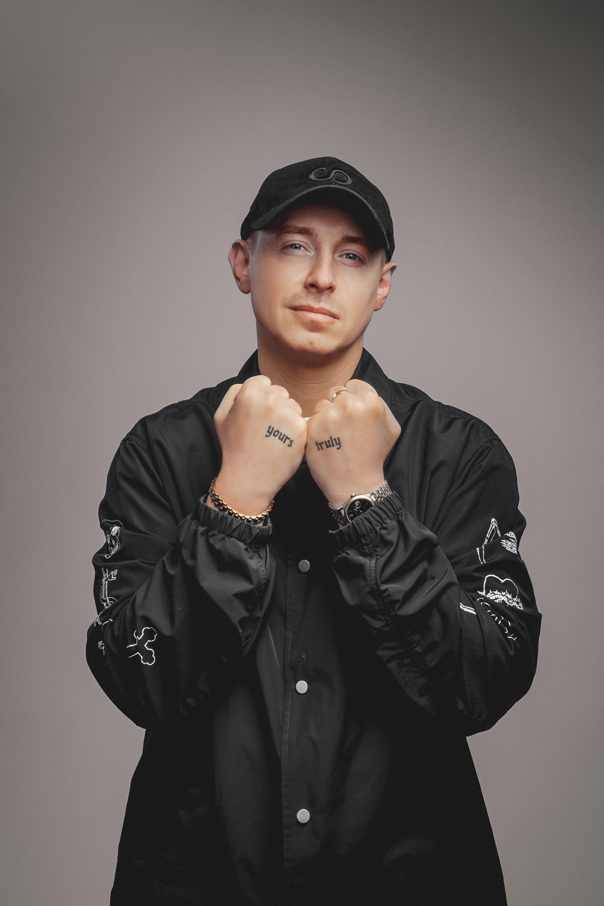 Coone official press picture